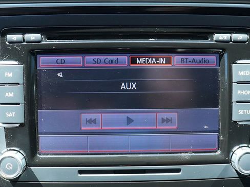 Used 2015 Volkswagen Passat 1.8T SE image 47