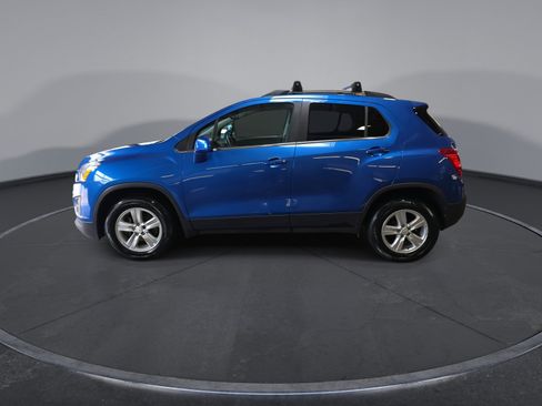 Used 2015 Chevrolet Trax LT w/ LT Plus Package AWD/4WD image 5
