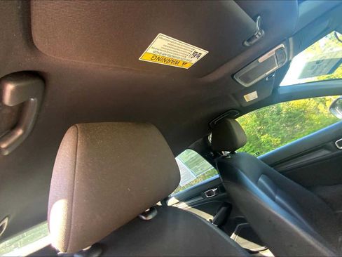 Used 2025 Honda Civic Sport image 13