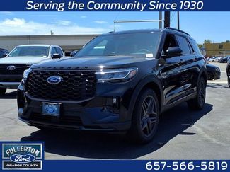 New 2026 Ford Explorer ST-Line w/ ST-Line Street Pack RWD video 1