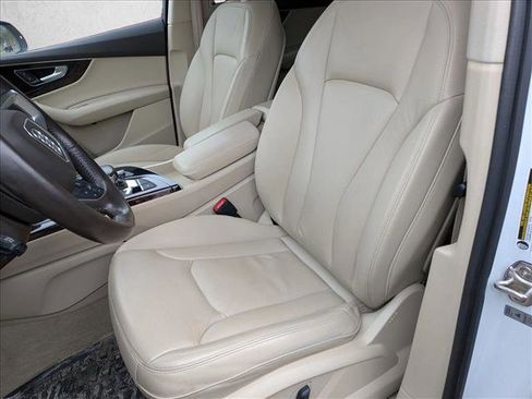 Used 2019 Audi Q7 3.0T Premium Plus image 9