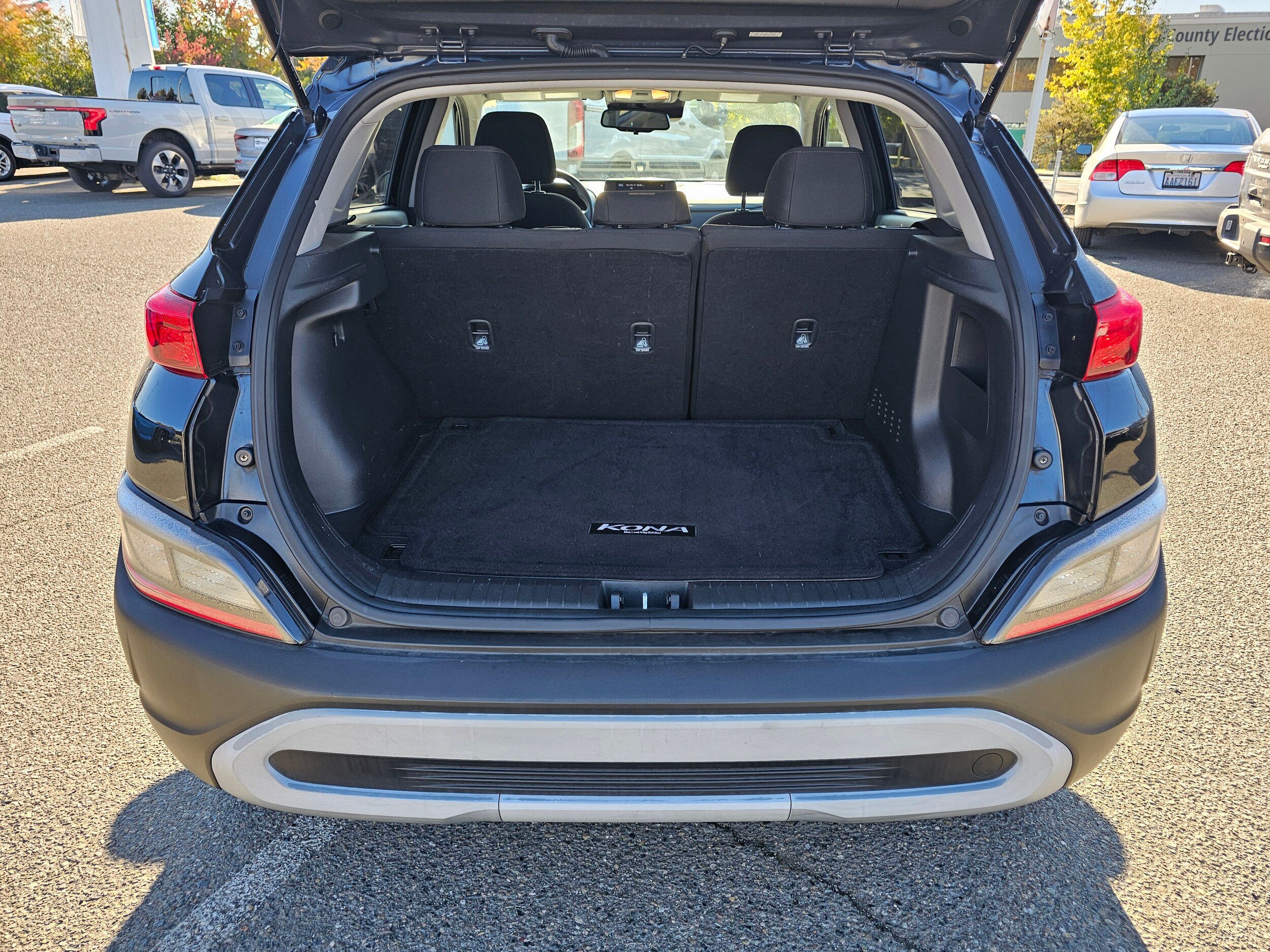 Used 2022 Hyundai Kona SEL w/ Cargo Package AWD/4WD image 10