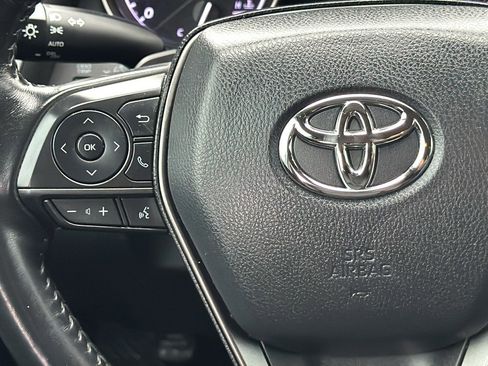 Used 2021 Toyota Camry SE w/ Carpet Mat Package (TMS) image 30