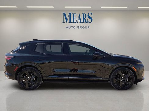 Used 2024 Chevrolet Equinox EV RS image 6