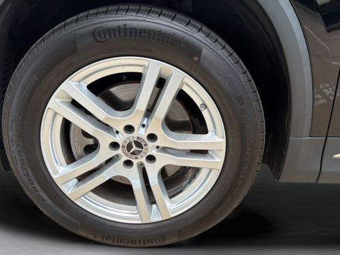 Used 2023 Mercedes-Benz GLA 250 w/ Premium Package image 10