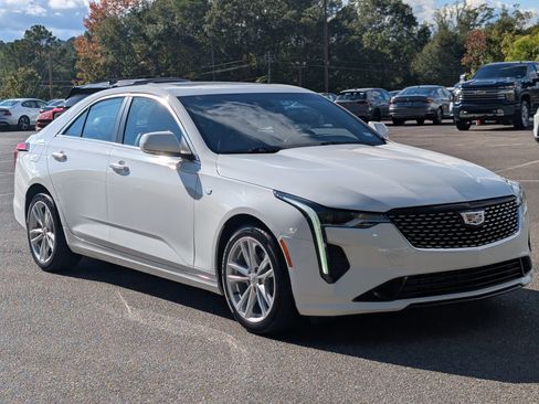 Used 2023 Cadillac CT4 Luxury w/ Sun And Sound Package image 11