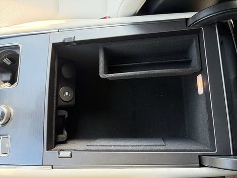 Used 2026 Lincoln Aviator AWD image 36