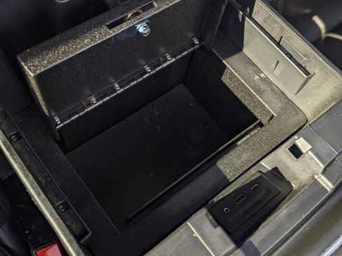 Used 2022 GMC Sierra 2500 Denali image 41