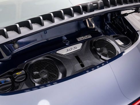 Certified 2020 Porsche 911 Carrera 4S image 31