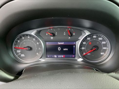 Used 2023 GMC Terrain SLT w/ Tech Package FWD image 26