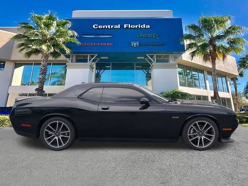 Certified 2023 Dodge Challenger R/T RWD image 4