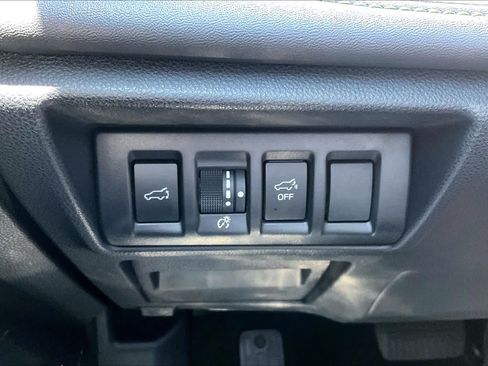 Used 2024 Subaru Outback Onyx Edition AWD/4WD image 35