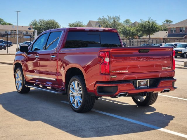 Used 2025 Chevrolet Silverado 1500 High Country w/ High Country Premium Package AWD/4WD image 2