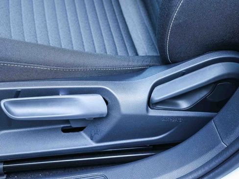 New 2026 Volkswagen Jetta S image 32