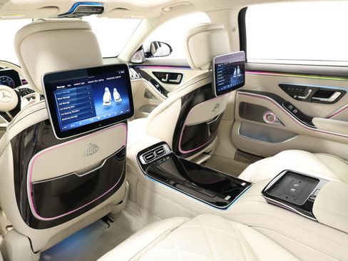 Used 2024 Mercedes-Benz Maybach S 580 4MATIC image 69