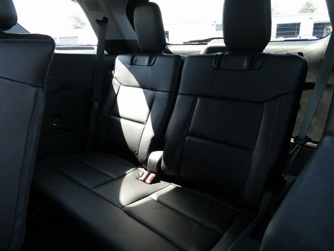 Certified 2021 Ford Explorer Limited w/ Hybrid Equipment Group 310A image 20