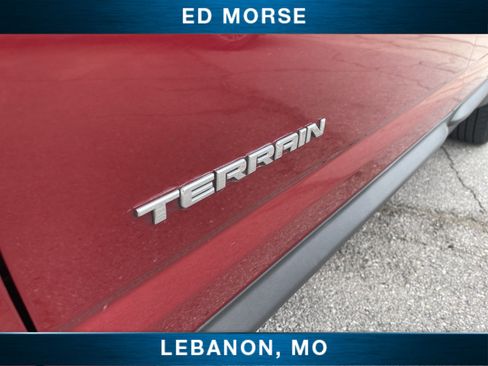 Used 2015 GMC Terrain SLT image 30