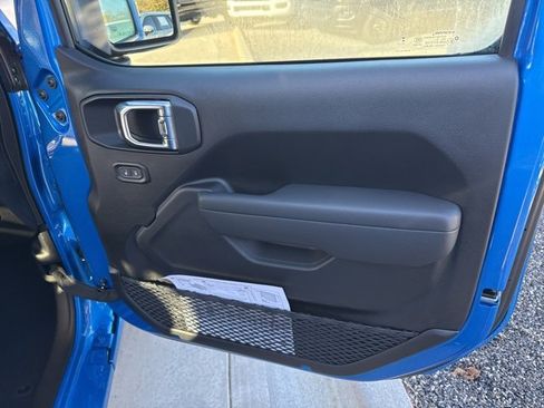 New 2026 Jeep Wrangler Sport S image 34