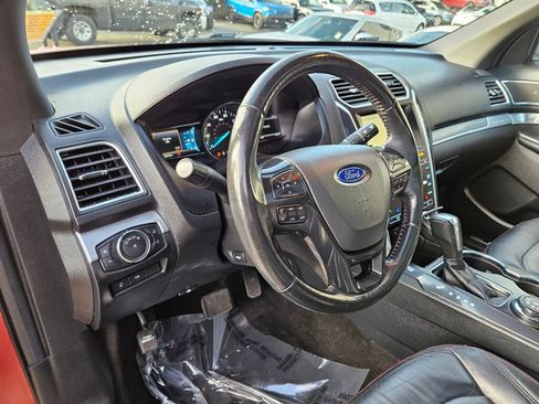 Used 2016 Ford Explorer Sport image 28