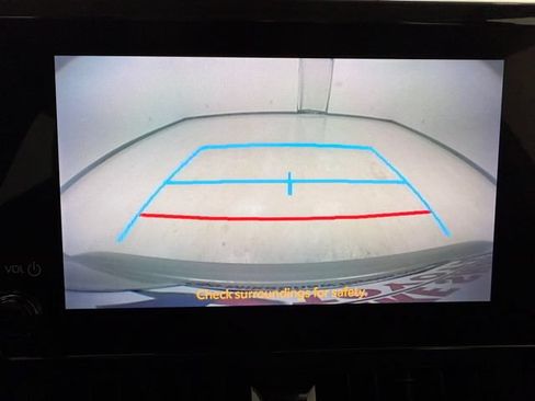 Used 2024 Toyota Corolla LE FWD image 21