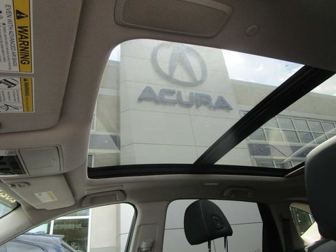 Certified 2023 Acura RDX w/ Technology Package AWD/4WD image 15