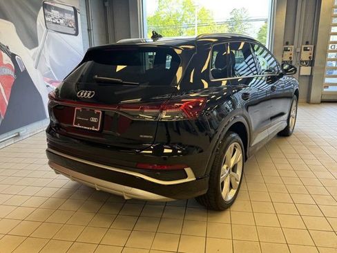 Used 2023 Audi Q4 e-tron Premium Plus w/ Premium Plus AWD/4WD image 5