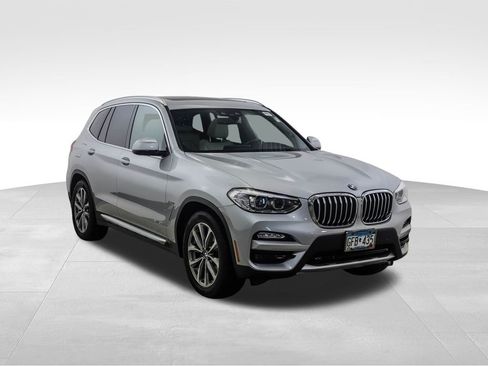 Used 2018 BMW X3 xDrive30i image 7