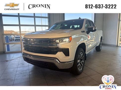 New 2025 Chevrolet Silverado 1500 LT image 1