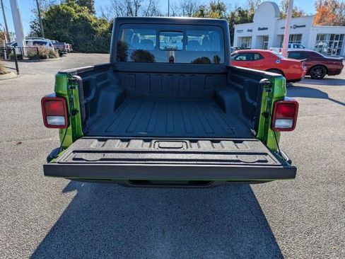 New 2026 Jeep Gladiator Sport AWD/4WD image 28