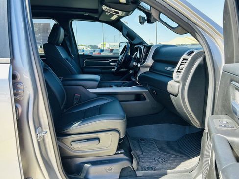 Used 2022 RAM 1500 Big Horn AWD/4WD image 34