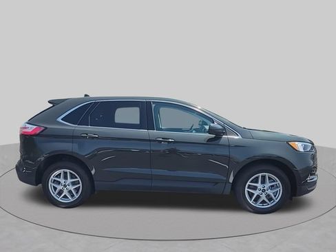Used 2024 Ford Edge SEL w/ Convenience Package AWD/4WD image 10