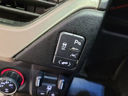 Used 2016 GMC Yukon XL Denali w/ Open Road Package image 50