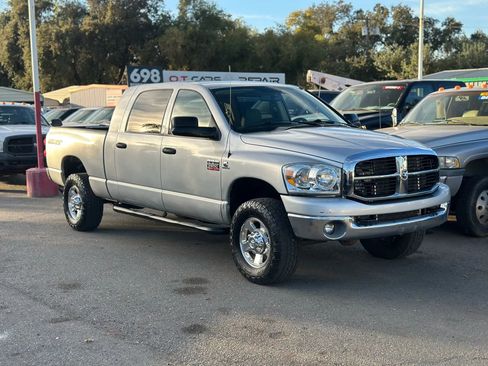 Used 2008 Dodge Ram 2500 Truck SXT w/ Popular Equipment Group image 3