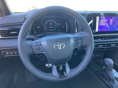 Certified 2026 Toyota Camry SE image 11