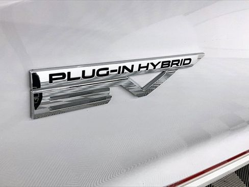 Used 2023 Mitsubishi Outlander Ralliart image 30