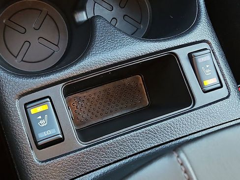 Certified 2020 Nissan Rogue SL w/ Premium Package image 26