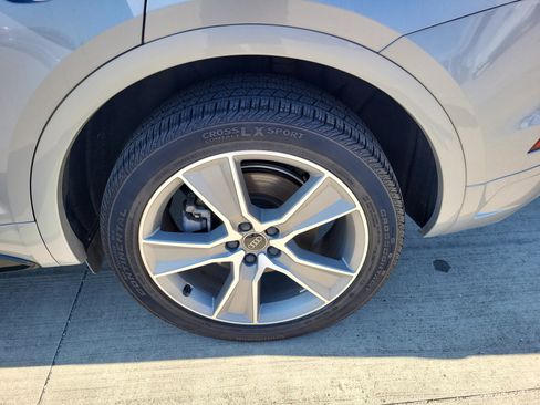 Used 2025 Audi Q5 2.0T Premium image 27