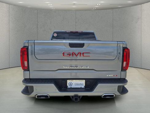 Used 2024 GMC Sierra 1500 AT4 w/ Technology Package AWD/4WD image 4