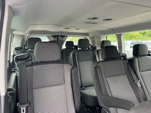 Used 2025 Ford Transit 350 XLT RWD image 22