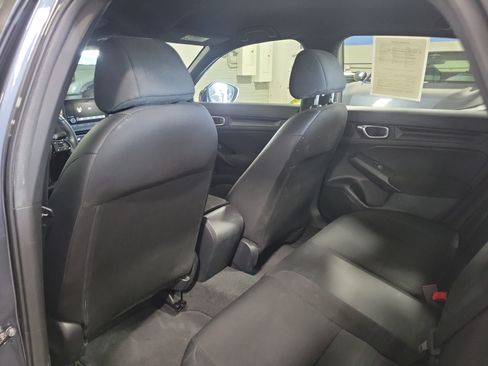 Used 2025 Honda Civic Sport image 11