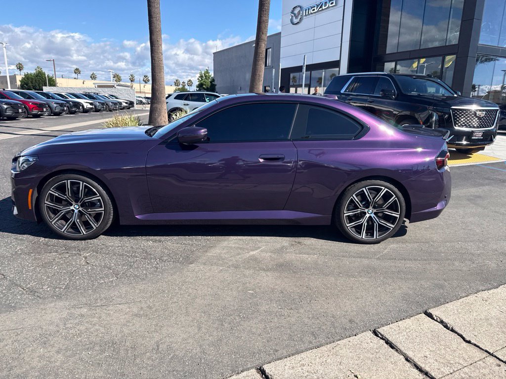Used 2024 BMW 230i Coupe w/ Premium Package RWD image 5