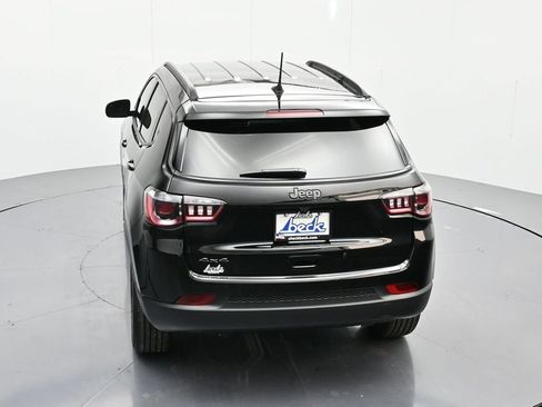 New 2026 Jeep Compass Latitude image 34