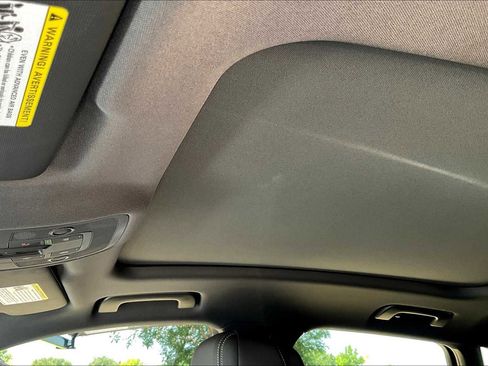 New 2025 Audi Q3 2.0T Premium image 17