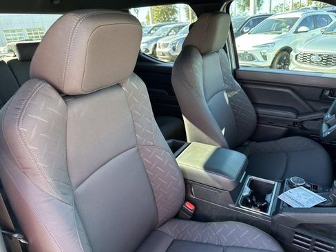 Certified 2025 Toyota Tacoma SR5 image 17