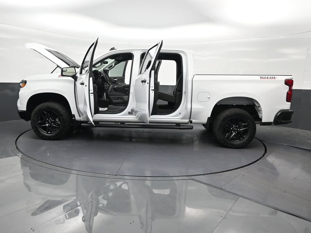 Used 2024 Chevrolet Silverado 1500 Custom Trail Boss AWD/4WD image 35