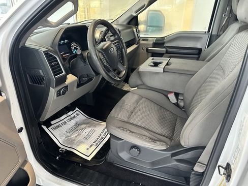 Used 2016 Ford F150 XLT w/ Trailer Tow Package image 10