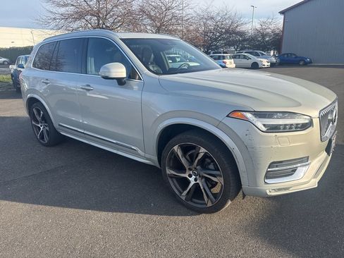 Used 2020 Volvo XC90 T6 Inscription w/ Protection Package Premier image 5