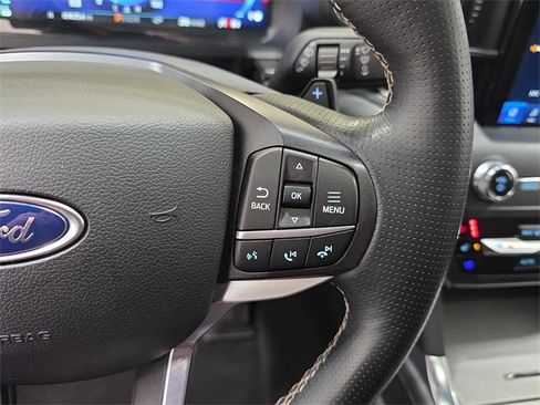 Used 2020 Ford Explorer ST w/ ST Street Pack image 18