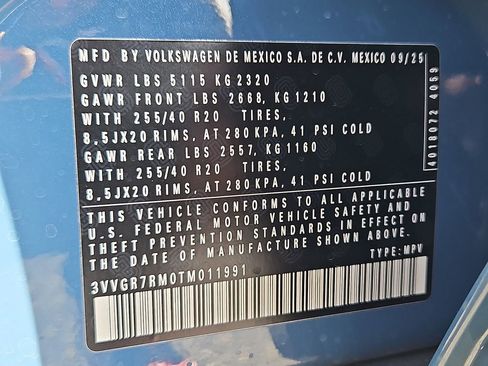 New 2026 Volkswagen Tiguan SE R-Line image 14