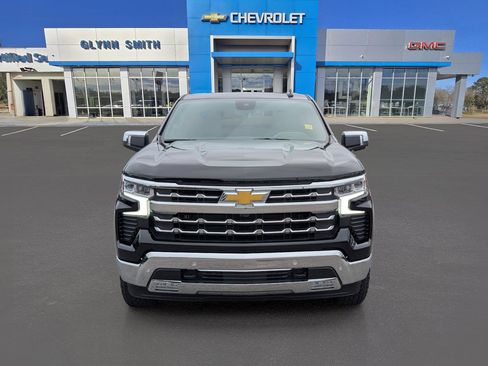 New 2026 Chevrolet Silverado 1500 LTZ w/ LTZ Premium Package AWD/4WD image 2